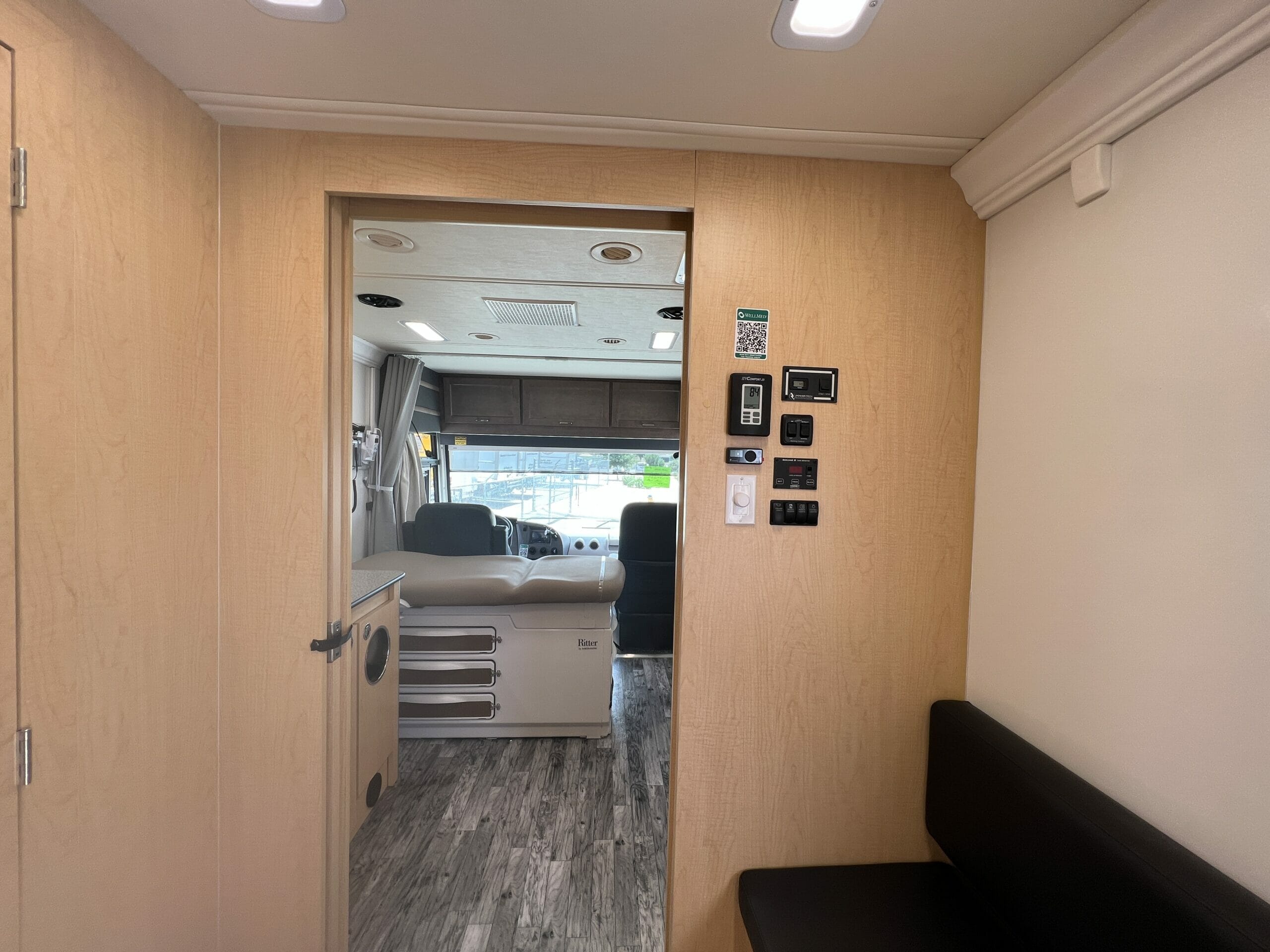 well med mobile clinic exam room - summit bodyworks feature build